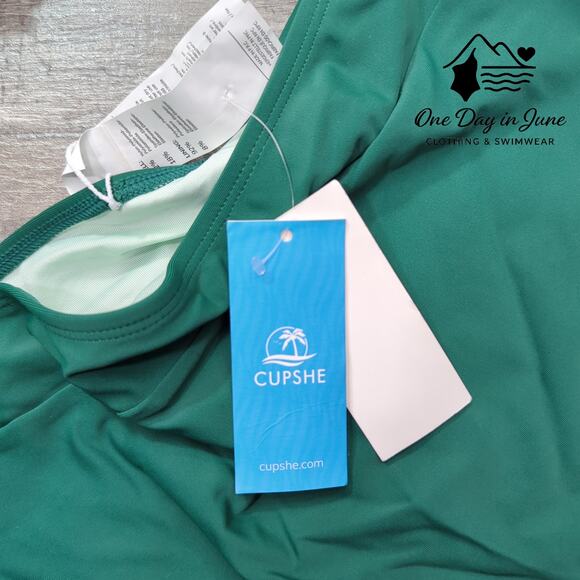 Cupshe Cut Out One Piece Swimsuit Size S - Picture 3 of 6